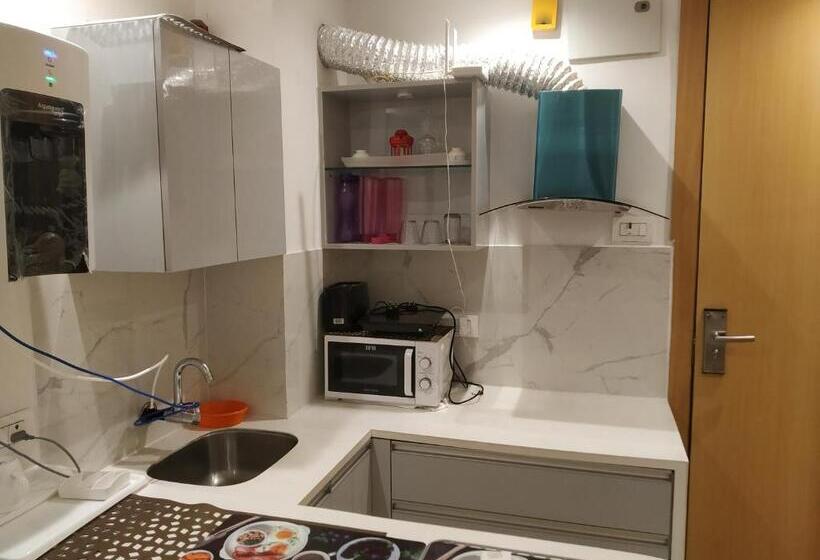 The Grand Anukampa Inn Pink City