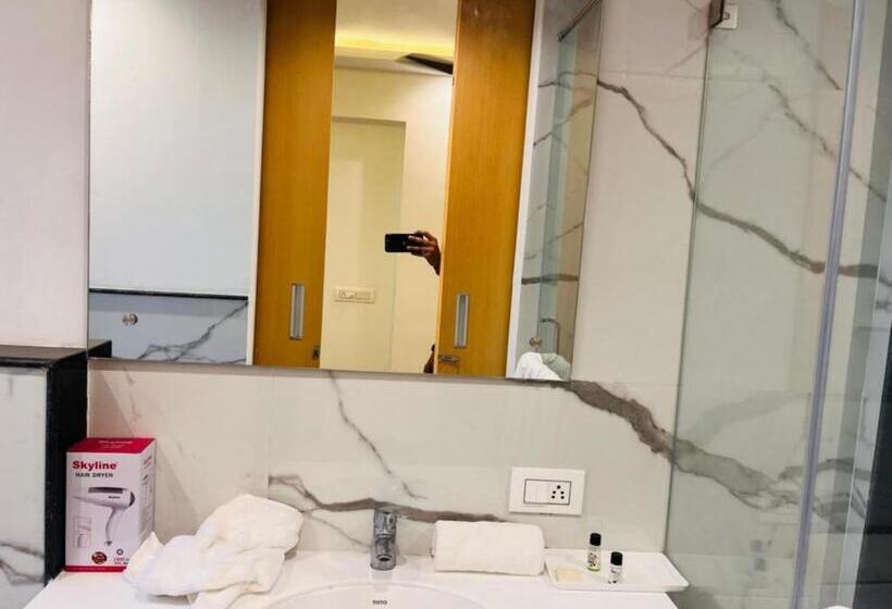 The Grand Anukampa Inn Pink City