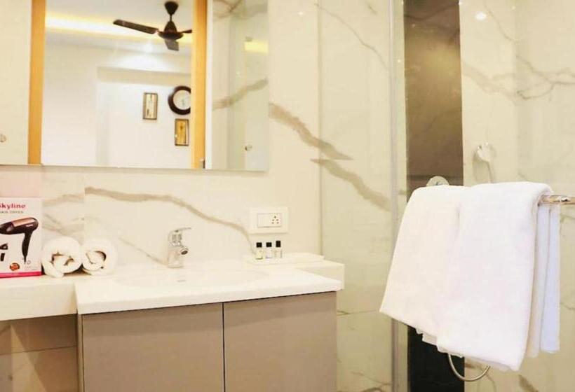 The Grand Anukampa Inn Pink City