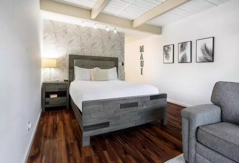 Cozy Maui Studio Retreat Just Steps To The Sand!