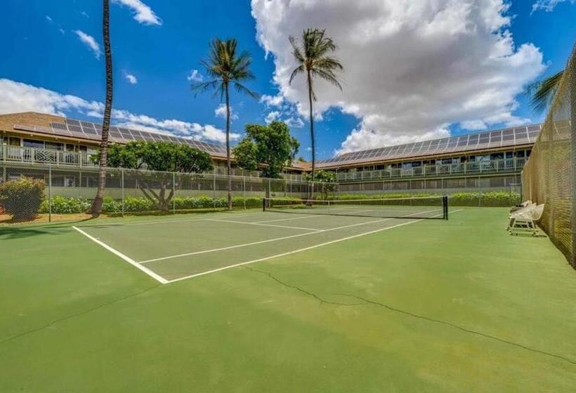 Cozy Maui Studio Retreat Just Steps To The Sand!