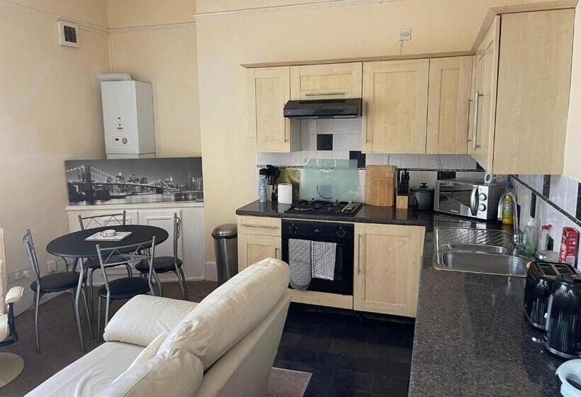 צימר Great Apartman Liverpool