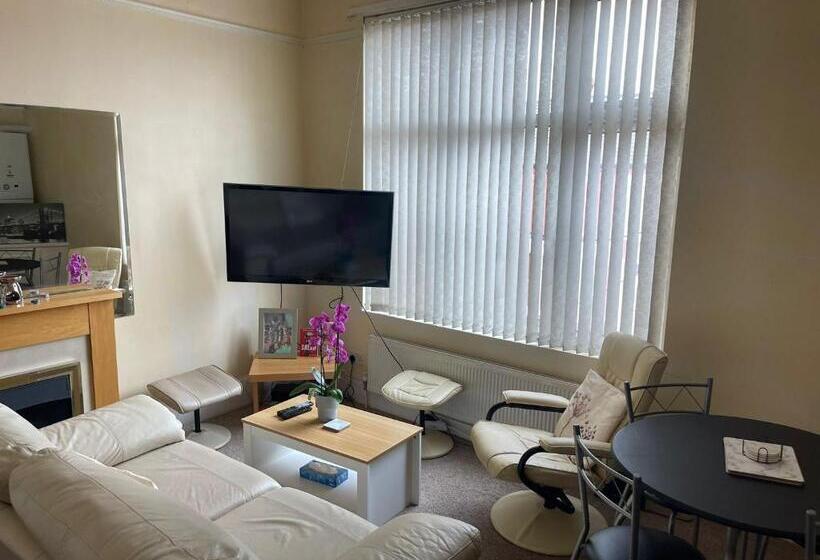 צימר Great Apartman Liverpool