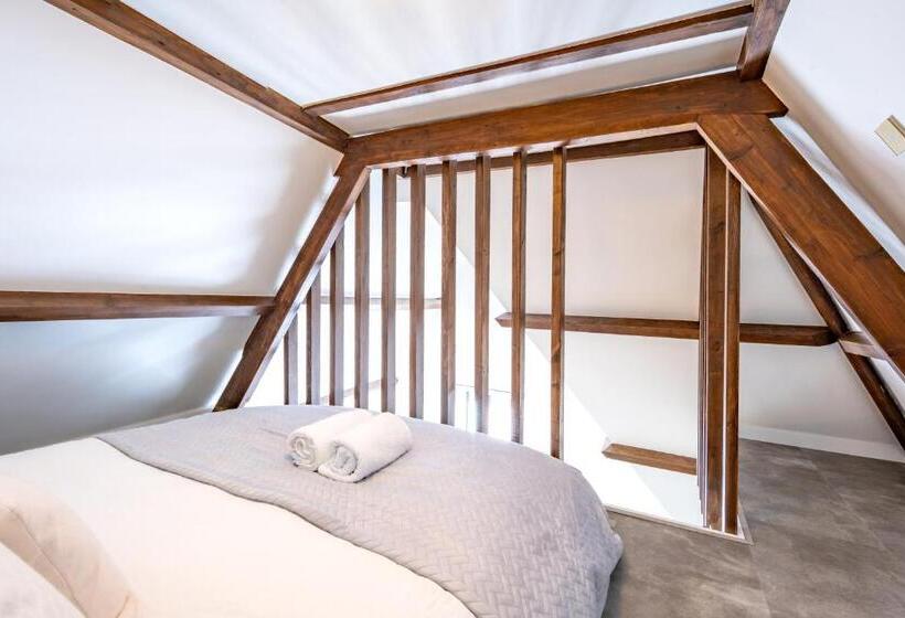 Bed and Breakfast New Family Xl Utopia Top Floor App4 Rotterdam Schiedam City Centre Central