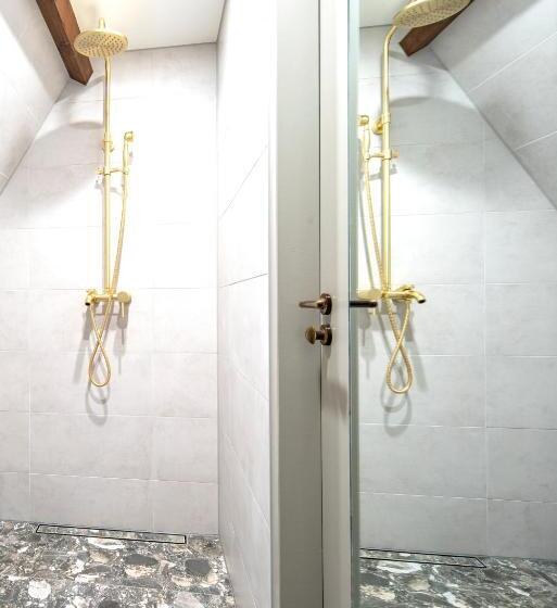 Bed and Breakfast New Family Xl Utopia Top Floor App4 Rotterdam Schiedam City Centre Central