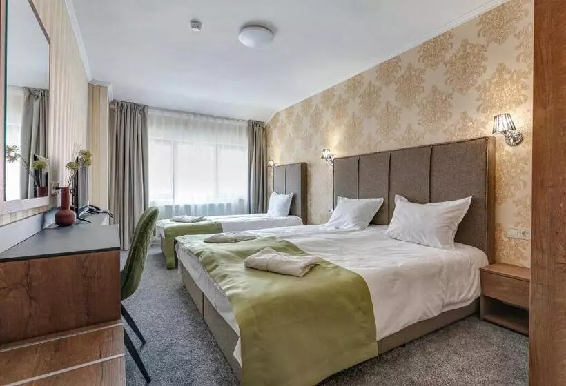 ホテル хотел чудните мостове