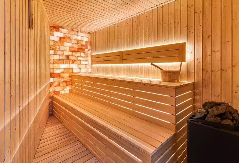 ホテル хотел чудните мостове