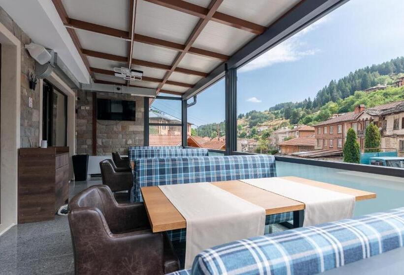 ホテル хотел чудните мостове