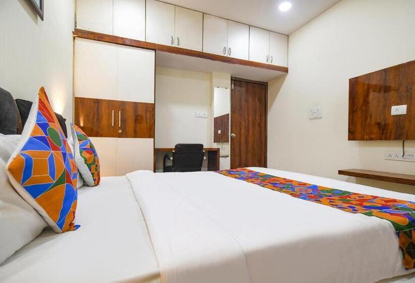 هتل Fabexpress Golden Sky