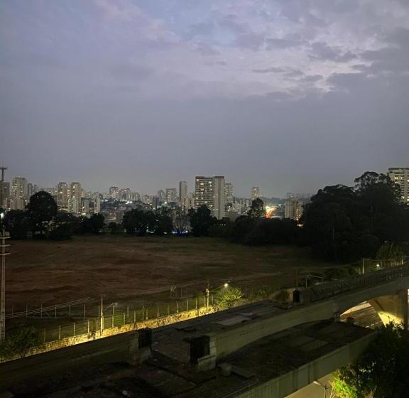 Hotel Flat Excelente Em Frente Ao Aeroporto De Congonhas H602