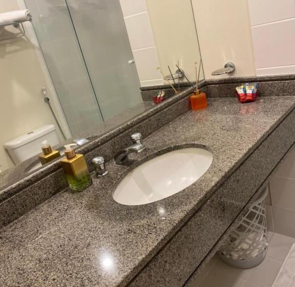 Hotel Flat Excelente Em Frente Ao Aeroporto De Congonhas H602
