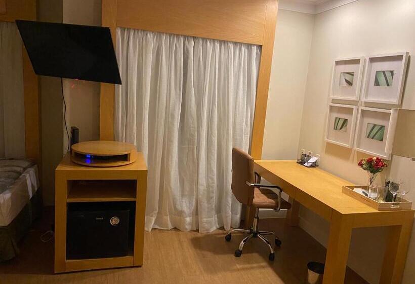 Hotel Flat Excelente Em Frente Ao Aeroporto De Congonhas H602