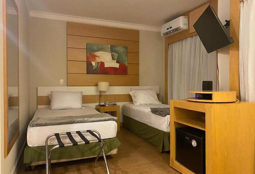 Hotel Flat Excelente Em Frente Ao Aeroporto De Congonhas H602