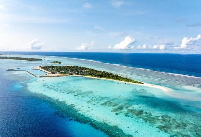 هتل Fushi Beach Guesthouse