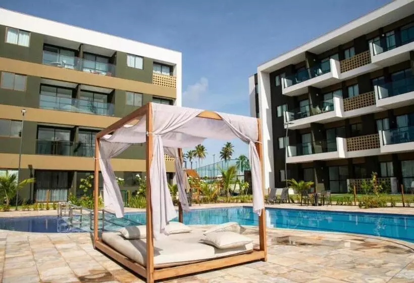 Hotelli Mana Beach Experience