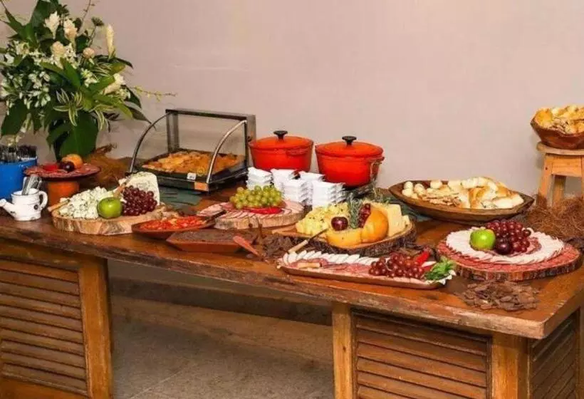 Hotelli Mana Beach Experience