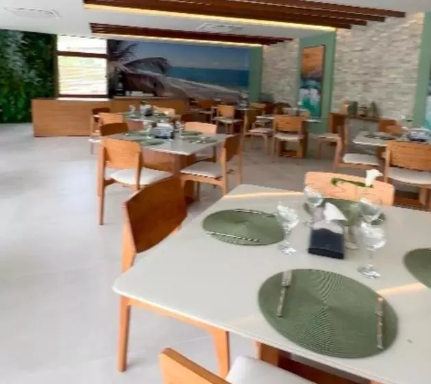 Hotelli Mana Beach Experience