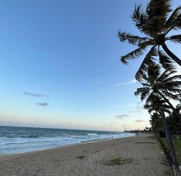 هتل Mana Beach Experience