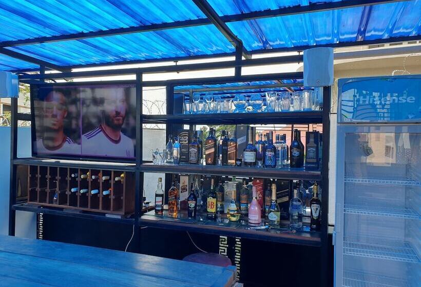 هتل Rosa Negra Uganda