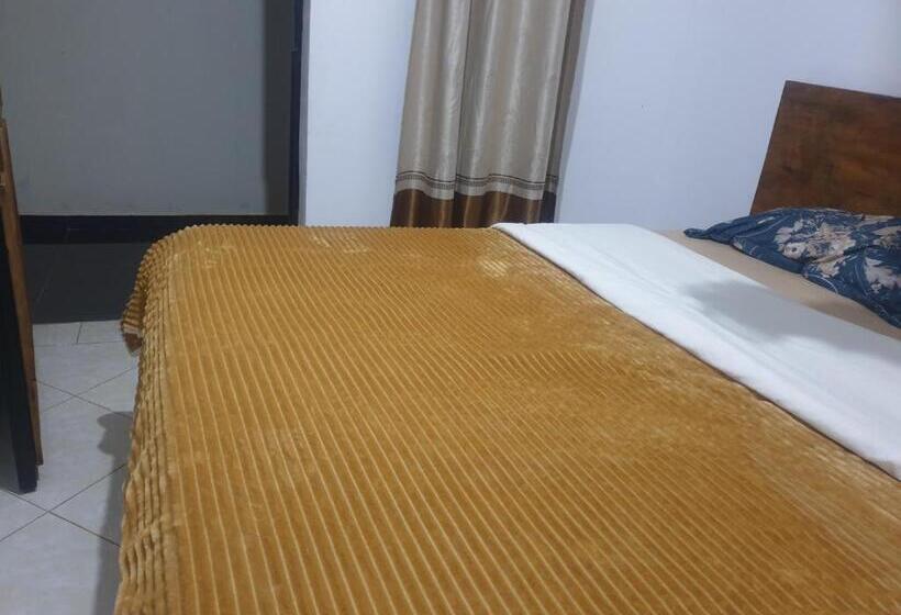 هتل Rosa Negra Uganda