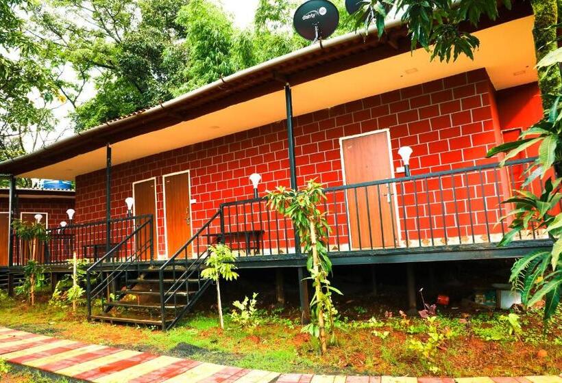 Отель The Kille Torna Resort