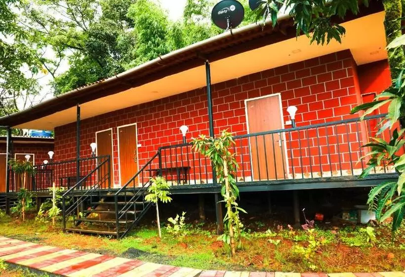 Hotelli The Kille Torna Resort