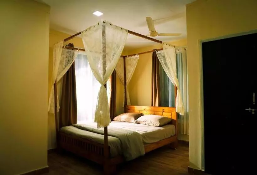 Hotelli The Kille Torna Resort