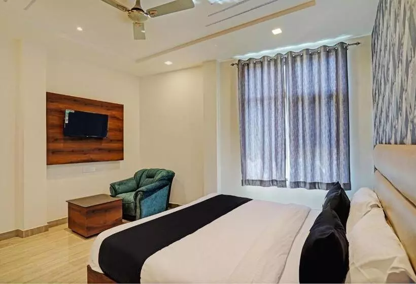 Fabhotel Relax Inn I