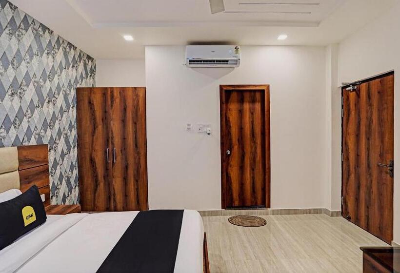 Fabhotel Relax Inn I