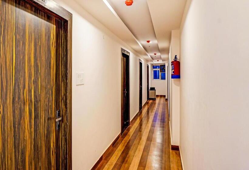 Fabhotel Relax Inn I