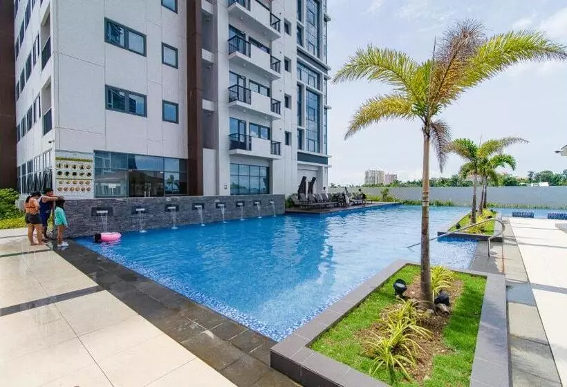 Omp T1 6h, Free Beach & Pool Access, Near Airport, Fast Wifi, Netflix