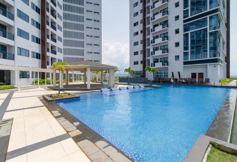 Omp T1 6h, Free Beach & Pool Access, Near Airport, Fast Wifi, Netflix