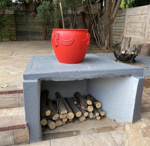 Pensão 473 On Cliff