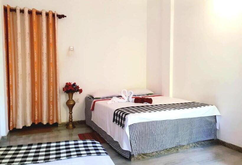 بنسيون Green Shade Resort & Haritha Sewana