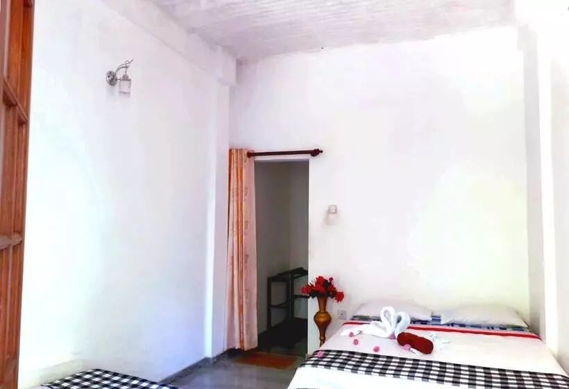 Majatalo Green Shade Resort & Haritha Sewana