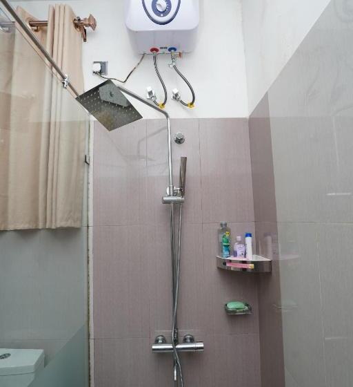 Pensiune Jaruv Royal Residencies