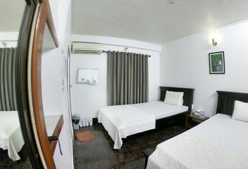 پانسیون Sarah Guesthouse