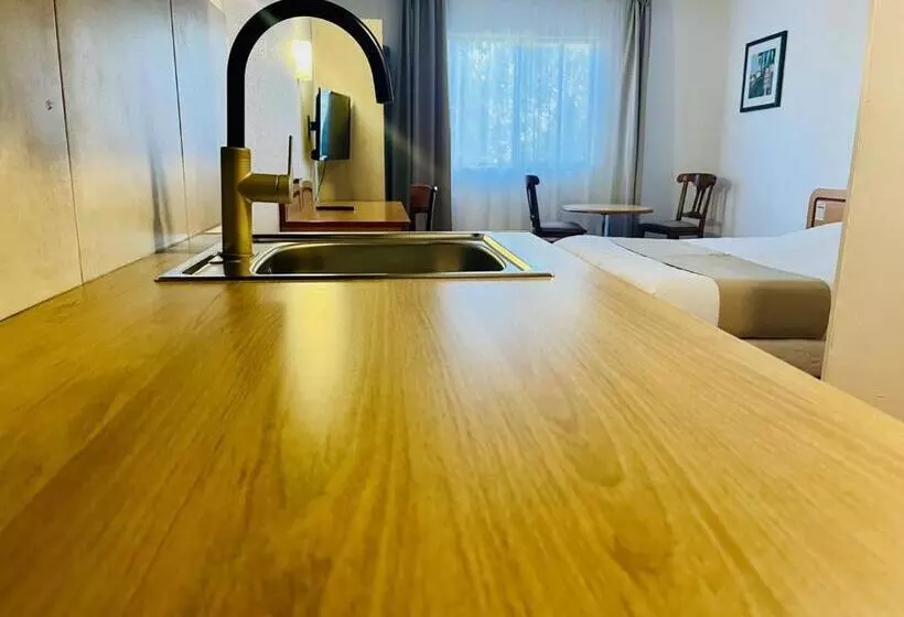 Resid Artel