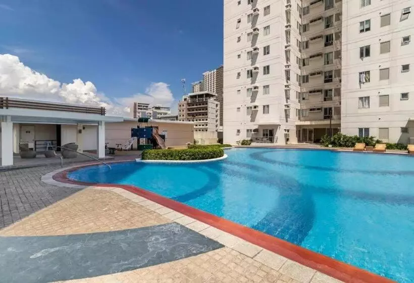 Urban Retreat At Avida Tower