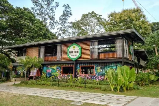 Urban Retreat At Avida Tower