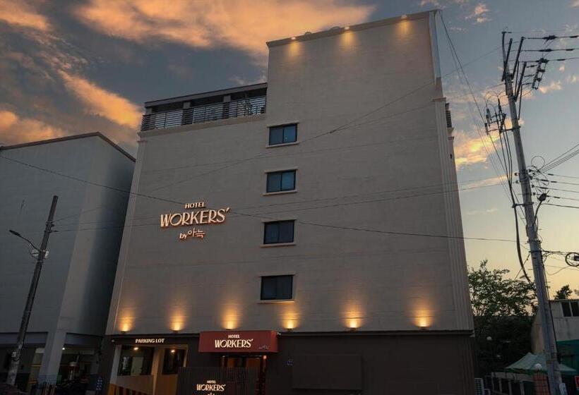 Workers Hotel Ansan By Aank