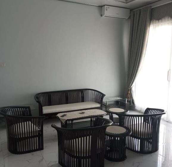 هتل Athallah Homestay Syariah