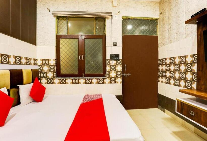 Отель Oyo Flagship Royal