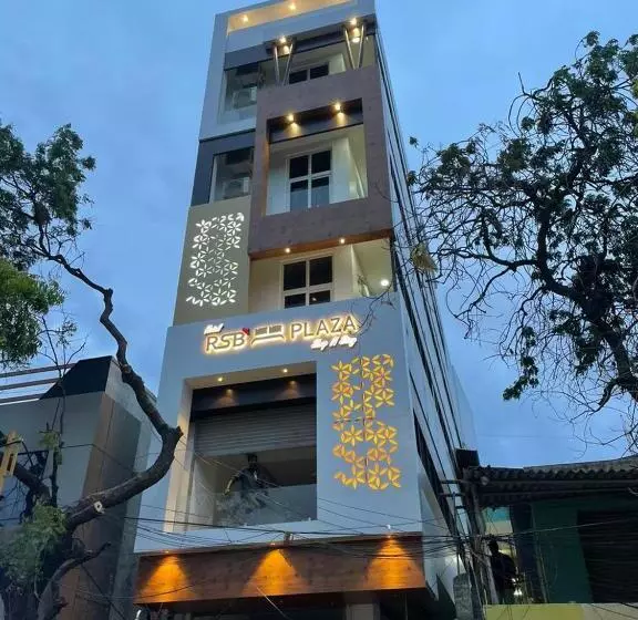 Hotelli Rsb Plaza