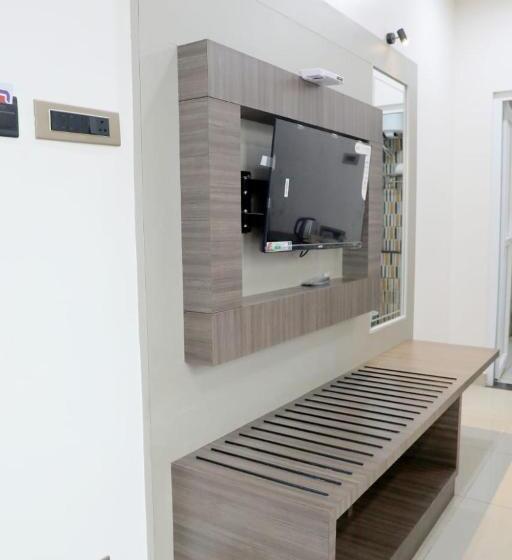 בית מלון כפרי Rsb Plaza