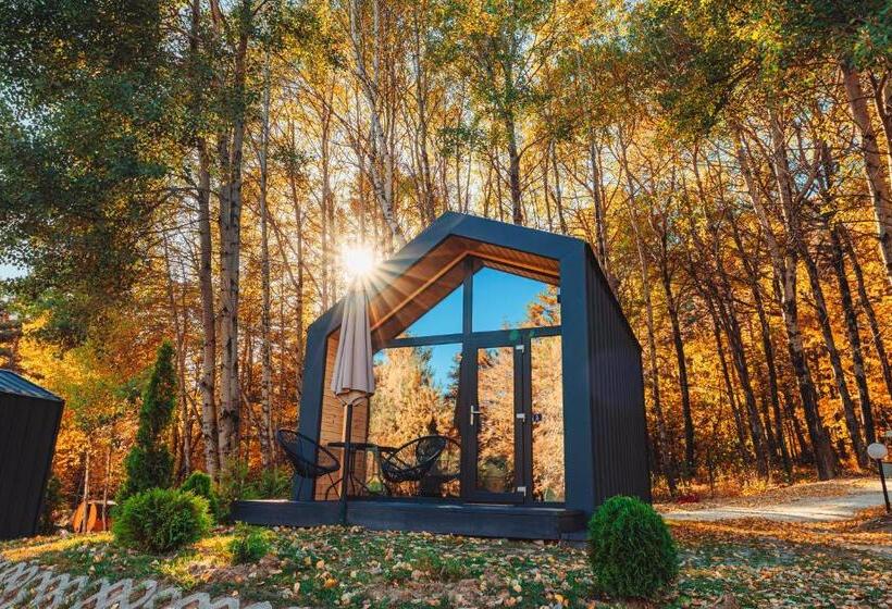 ホテル Saint Constantine Mountain Retreat