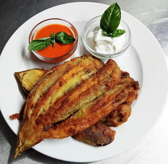 ホテル Saint Constantine Mountain Retreat