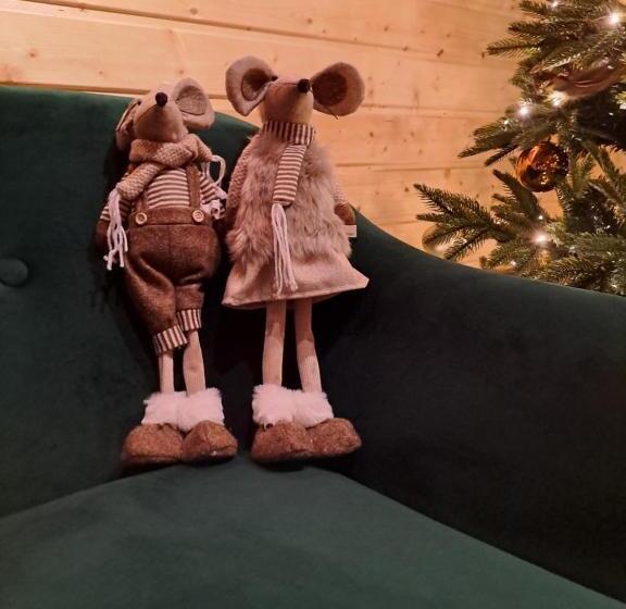 ホテル Saint Constantine Mountain Retreat