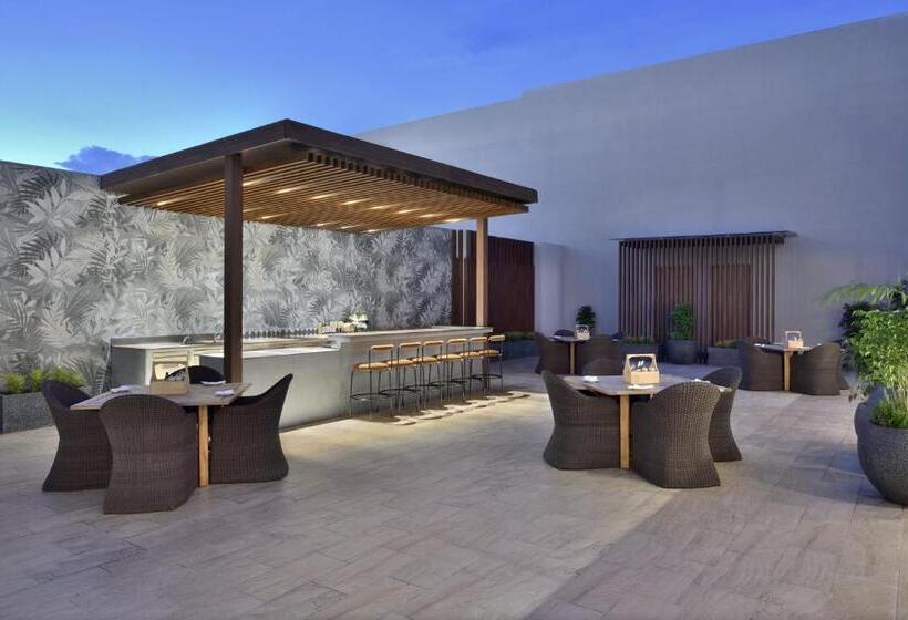 Hotel The Artiste Kochi, A Tribute Portfolio