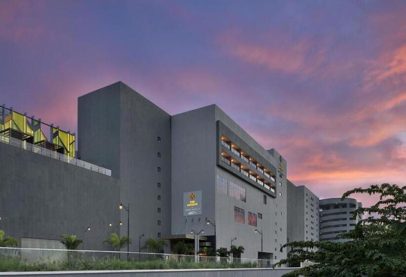 Hotel The Artiste Kochi, A Tribute Portfolio